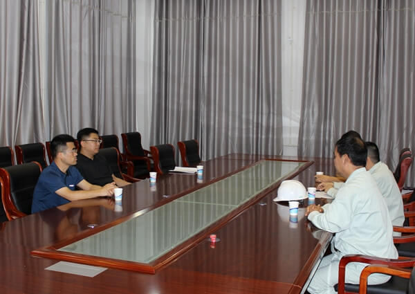 省委組織部來華浩軒公司驗(yàn)收“五星級黨組織”創(chuàng)建工作